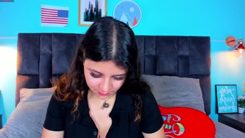 Snapshot of engelstone_ chatting on December 27, 2024, 7:24 pm E N G E L online show from December 27, 2024, 7:24 pm