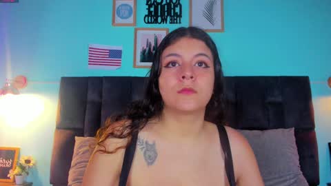 Snapshot of engelstone_ chatting on January 11, 2025, 7:16 pm E N G E L online show from January 11, 2025, 7:16 pm