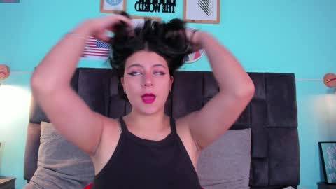 Snapshot of engelstone_ chatting on January 20, 2025, 7:25 pm E N G E L online show from January 20, 2025, 7:25 pm