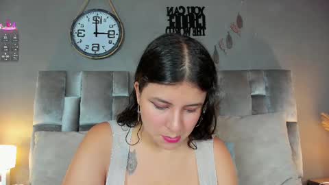 Snapshot of engelstone_ chatting on February 26, 2025, 7:27 pm E N G E L online show from February 26, 2025, 7:27 pm