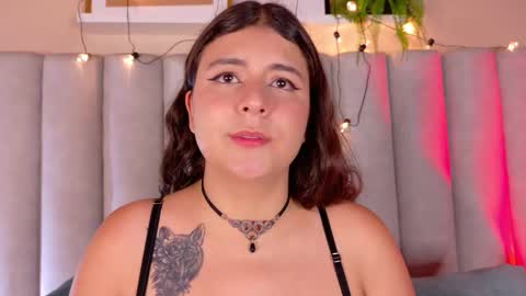 Snapshot of engelstone_ chatting on September 22, 2025, 7:38 pm E N G E L online show from September 22, 2025, 7:38 pm