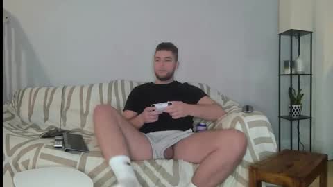 Englishladxxx online show from December 28, 2024, 12:47 am