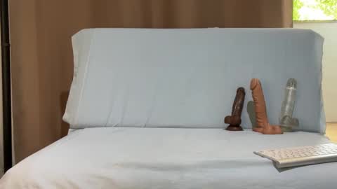 Snapshot of enjoythetrip chatting on February 26, 2025, 3:19 pm Luke online show from February 26, 2025, 3:19 pm