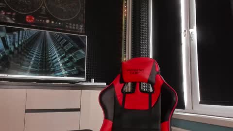 Enker online show from October 6, 2025, 8:34 am