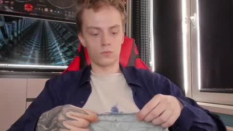 Enker online show from October 8, 2025, 12:58 pm