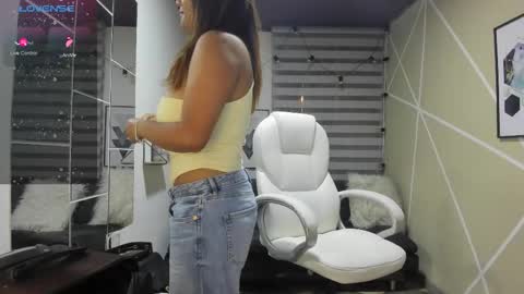 Enma clark online show from March 24, 2026, 3:33 am