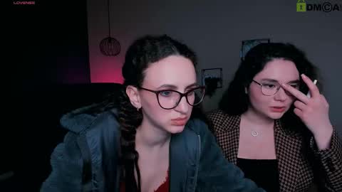 enny_mrr online show from March 4, 2025, 3:48 pm