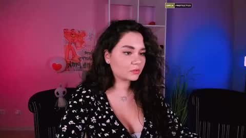 enny_mrr online show from March 5, 2025, 4:13 pm