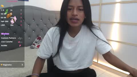 Enyenlina online show from December 17, 2025, 12:33 pm