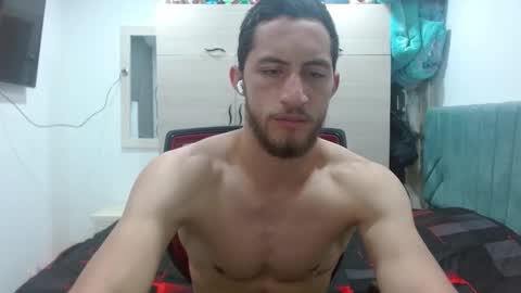 enzo_savage online show from September 10, 2025, 6:41 pm