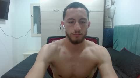 enzo_savage online show from November 21, 2025, 6:06 pm