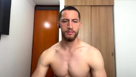 enzo_savage online show from January 15, 2026, 8:01 pm