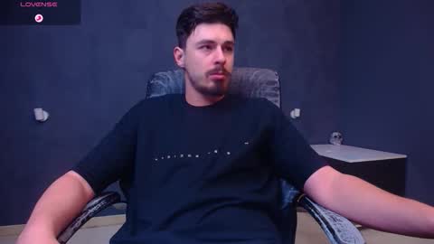 EnzoRace online show from January 13, 2026, 5:57 am