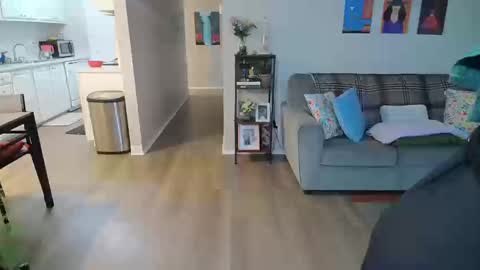 epicfuz online show from October 16, 2025, 3:07 am