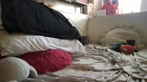 epicstrokesz online show from November 18, 2025, 7:40 pm