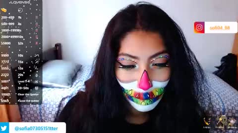 sofia online show from December 5, 2025, 2:58 pm