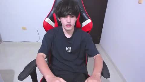 eren_tatakae online show from March 6, 2026, 2:52 am