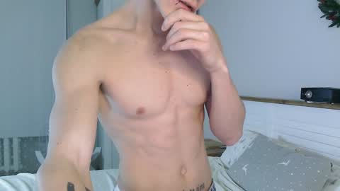 Eric Crush online show from December 20, 2024, 3:36 am