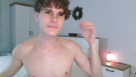 Eric Crush online show from December 25, 2024, 4:12 am