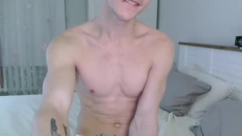 Eric Crush online show from February 15, 2025, 3:42 am