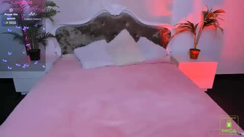 erica_love_ online show from October 1, 2025, 6:08 am