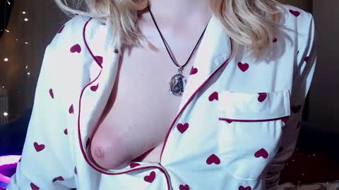 Erica online show from December 27, 2024, 10:45 am