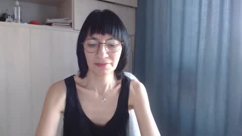 ericablack8 online show from February 9, 2026, 12:31 pm