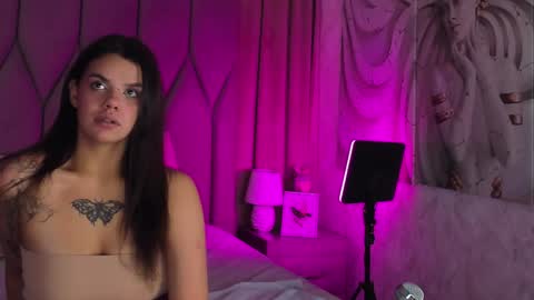 ericaevan online show from December 10, 2024, 11:00 am