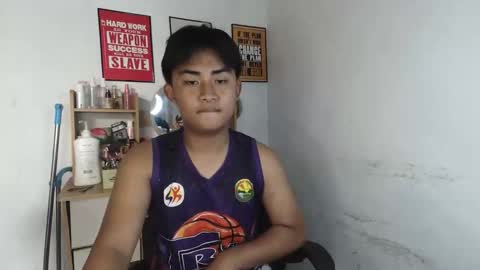 erick_cummer30 online show from May 6, 2026, 7:35 am