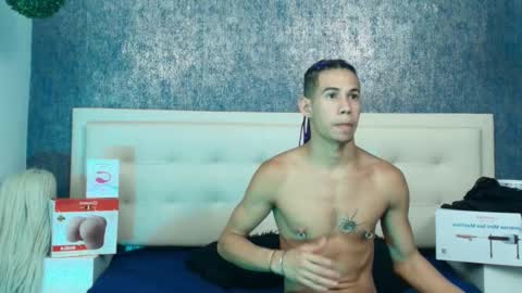   online show from September 19, 2025, 3:52 am