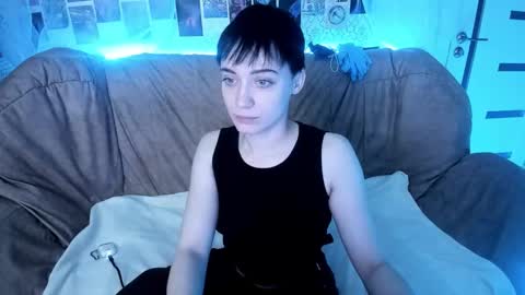 Ericka online show from December 1, 2025, 3:17 pm