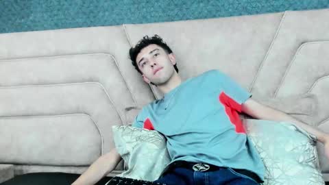 Erick online show from February 28, 2025, 3:26 pm