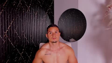 Snapshot of erickdowell chatting on January 28, 2025, 2:31 pm Erick online show from January 28, 2025, 2:31 pm