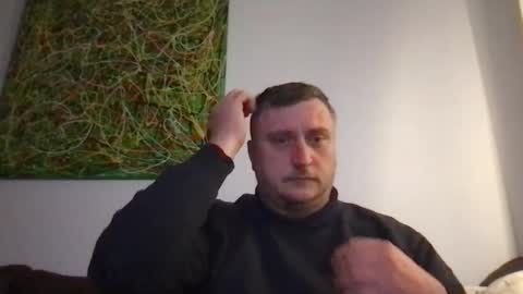 erik_69_69 online show from March 5, 2026, 10:39 pm
