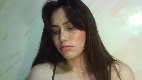 Erika online show from April 14, 2026, 3:45 am