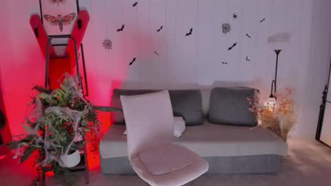 erika_kim online show from October 26, 2025, 5:57 am