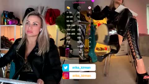 Snapshot of erika_kirman chatting on November 21, 2025, 1:54 pm Erika online show from November 21, 2025, 1:54 pm