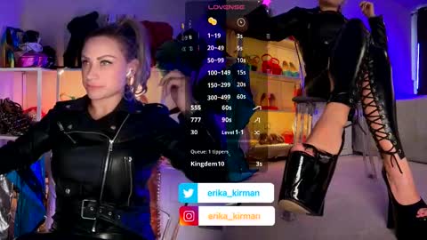 Snapshot of erika_kirman chatting on November 27, 2025, 1:24 pm Erika online show from November 27, 2025, 1:24 pm