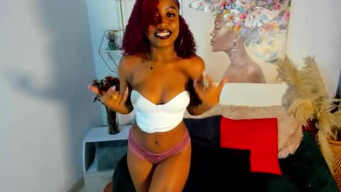 E R I K A  - L  Y R I C S online show from February 10, 2026, 4:05 am