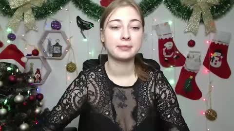 Snapshot of erikafanks chatting on December 24, 2024, 7:11 pm erikafanks online show from December 24, 2024, 7:11 pm