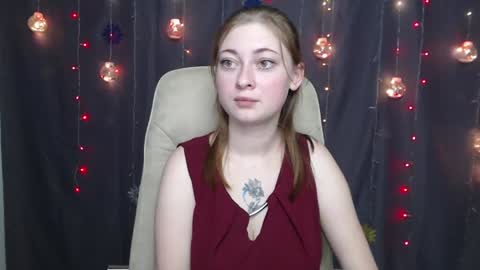 Snapshot of erikafanks chatting on January 8, 2025, 4:12 am erikafanks online show from January 8, 2025, 4:12 am