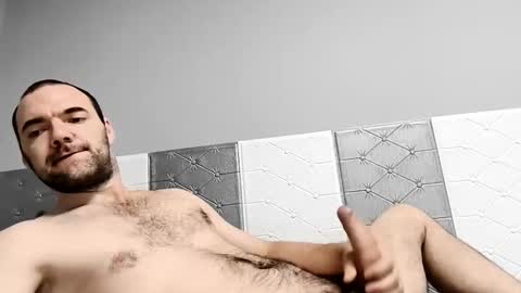 HunStroker online show from April 17, 2026, 5:10 am