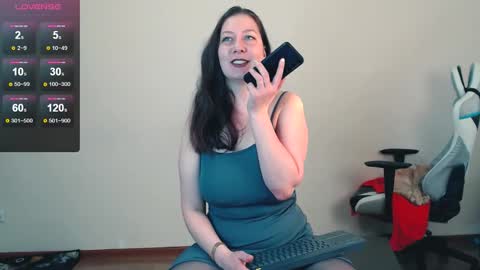 erin and johnny online show from December 14, 2025, 11:59 am