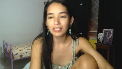 erina_1 online show from December 13, 2024, 3:38 am
