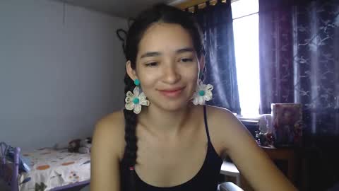 erina_1 online show from December 13, 2024, 5:43 pm