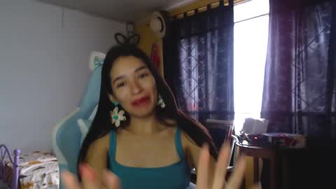 erina_1 online show from December 17, 2024, 4:11 pm