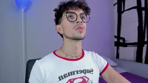   online show from October 30, 2025, 1:34 pm