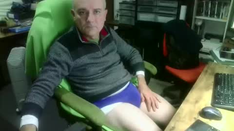 ernello online show from October 24, 2025, 11:45 pm