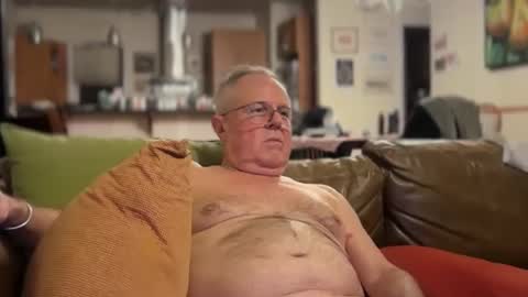 eros online show from February 8, 2026, 2:48 am