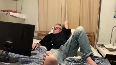 eros online show from April 19, 2026, 7:18 am